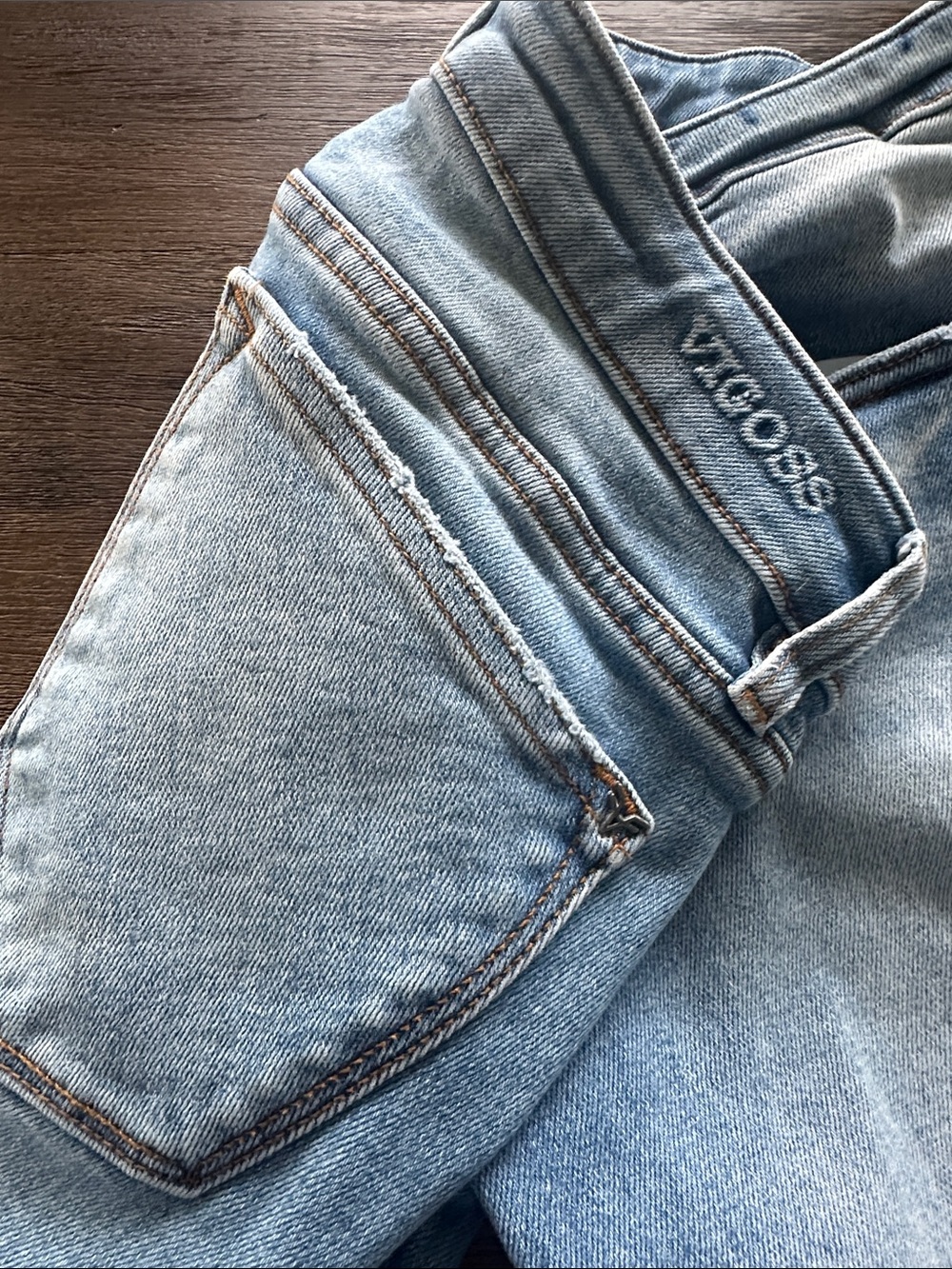 Vigoss Light Wash Jeans - Picture 10 of 10